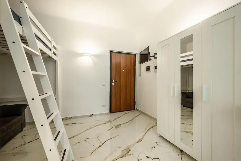 Milan St Laurent Apartment Itália